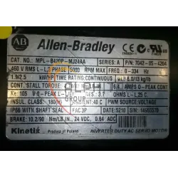 MOTEUR ALLEN BRADLEY MPL B420P-MJ24AA
