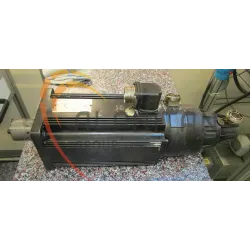 MOTEUR INDRAMAT MAC090B-0-ND-4-C/110-A-1/WA610XX