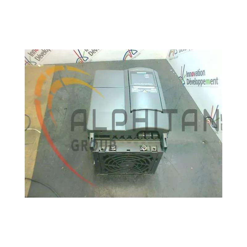 Variateur SIEMENS 6SE6 420 2AD31 1CA1 Variateur SIEMENS 6SE6 420 2AD31 1CA1