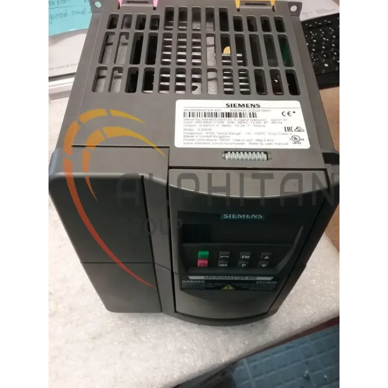 Variateur SIEMENS 6SE6 420 2UD24 0BA1 Variateur SIEMENS 6SE6 420 2UD24 0BA1