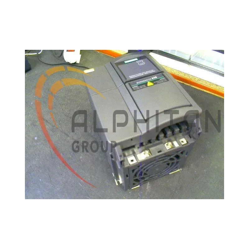 Variateur SIEMENS 6SE6 440 2AD23 0BA1 Variateur SIEMENS 6SE6 440 2AD23 0BA1