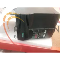 Variateur SIEMENS 6SE9 215 2CB40