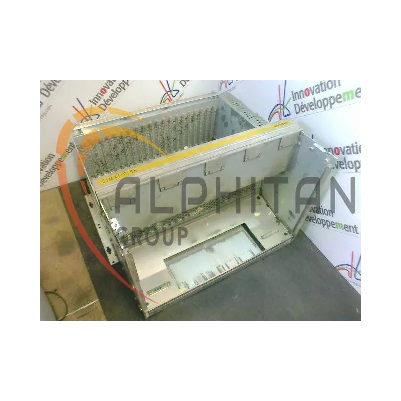 Rack SIEMENS 6ES5 183 3UA13 Rack SIEMENS 6ES5 183 3UA13
