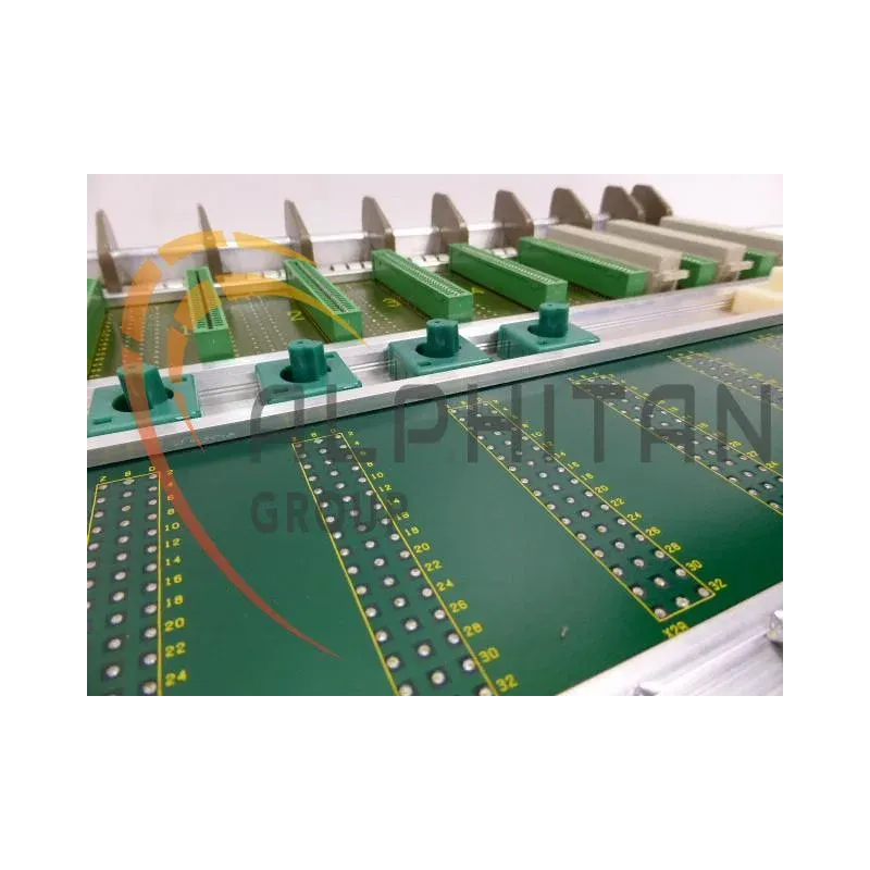 Rack Siemens 6ES5 701 2LA11 Rack Siemens 6ES5 701 2LA11