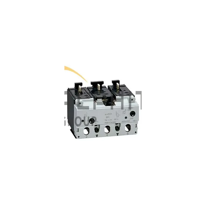 Siemens 3VL9320-7DC30 Leistungsschalter- mit Anschlussschalter 3VL3725-2AA36-0AA0 Siemens 3VL9320-7DC30 Leistungsschalter- mit Anschlussschalter 3VL3725-2AA36-0AA0