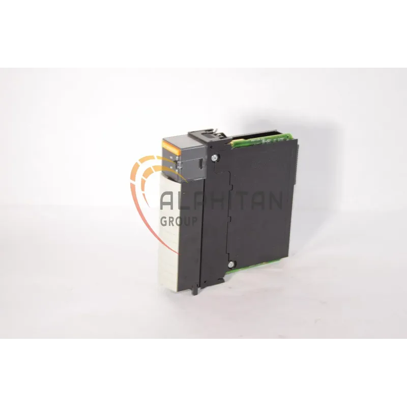 Carte ALLEN BRADLEY 1756-0F4 Carte ALLEN BRADLEY 1756-0F4