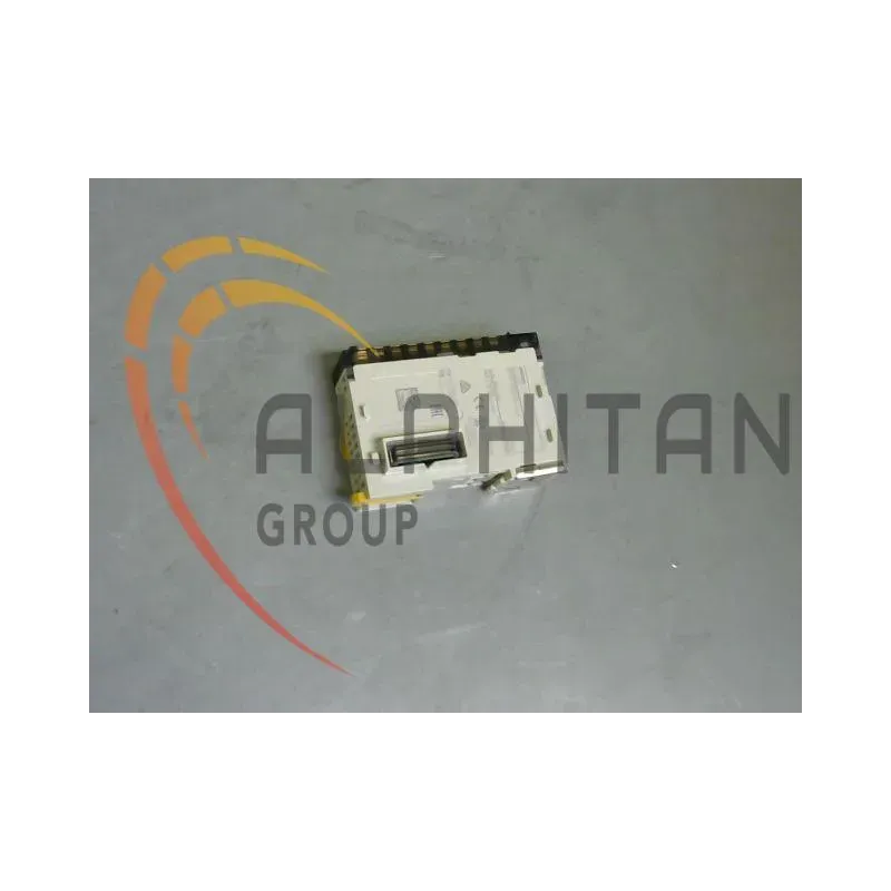 Carte OMRON CJ1W-DA08V Carte OMRON CJ1W-DA08V