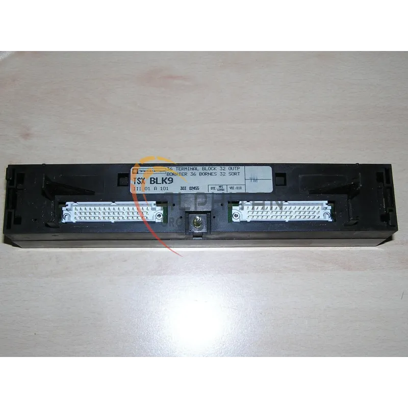 Bornier TELEMECANIQUE TSX BLK 9 Bornier TELEMECANIQUE TSX BLK 9