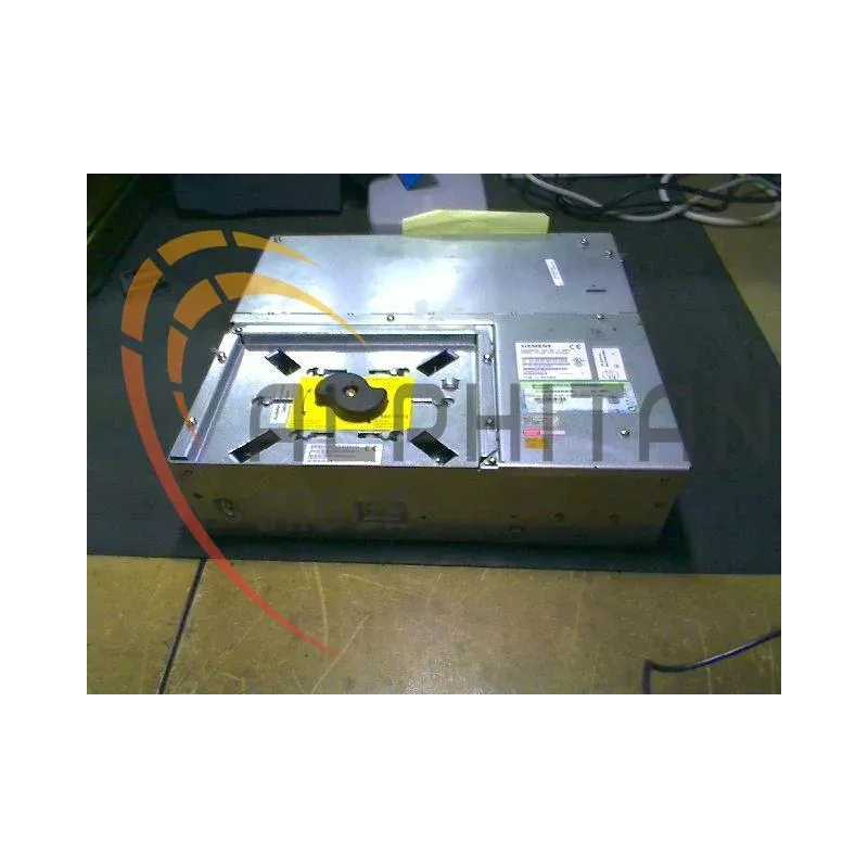 PC industriel SIEMENS 6FC5 210 0DF22 2AA0 PC industriel SIEMENS 6FC5 210 0DF22 2AA0