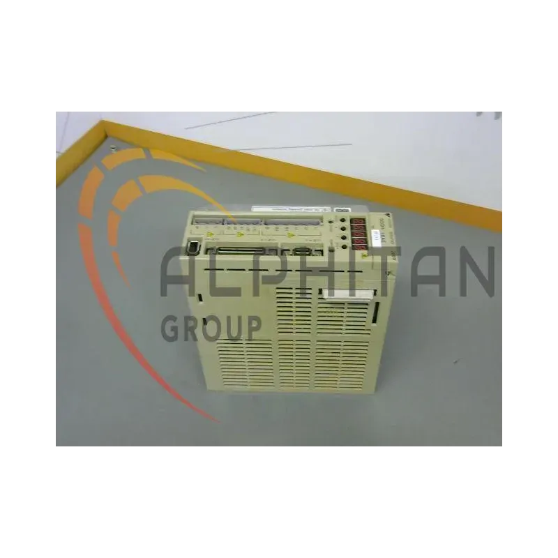 YASKAWA  Drive   SGDH-10AE YASKAWA  Drive   SGDH-10AE